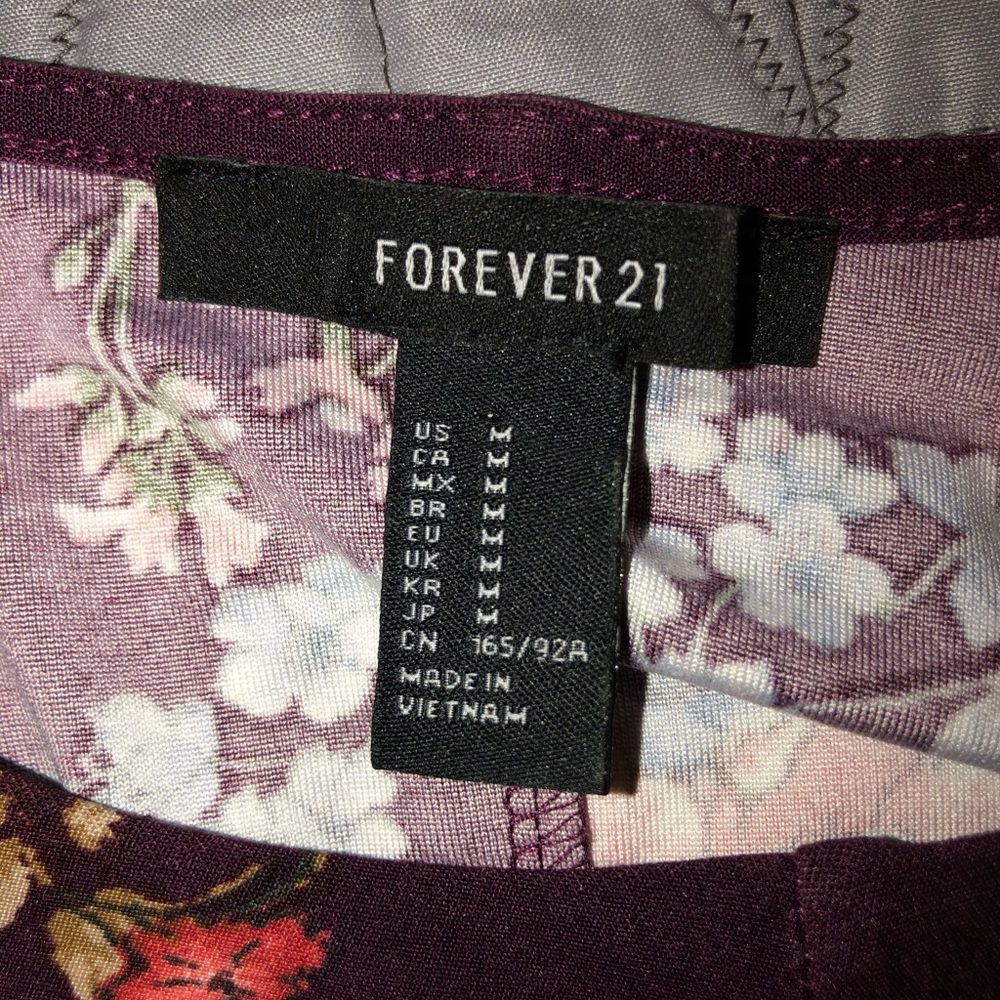 Floral Body Con Dress - Picture 3 of 3